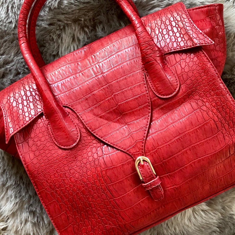 ✨Host Pick✨Croc Embossed Vegan Satchel - Picture 4 of 8